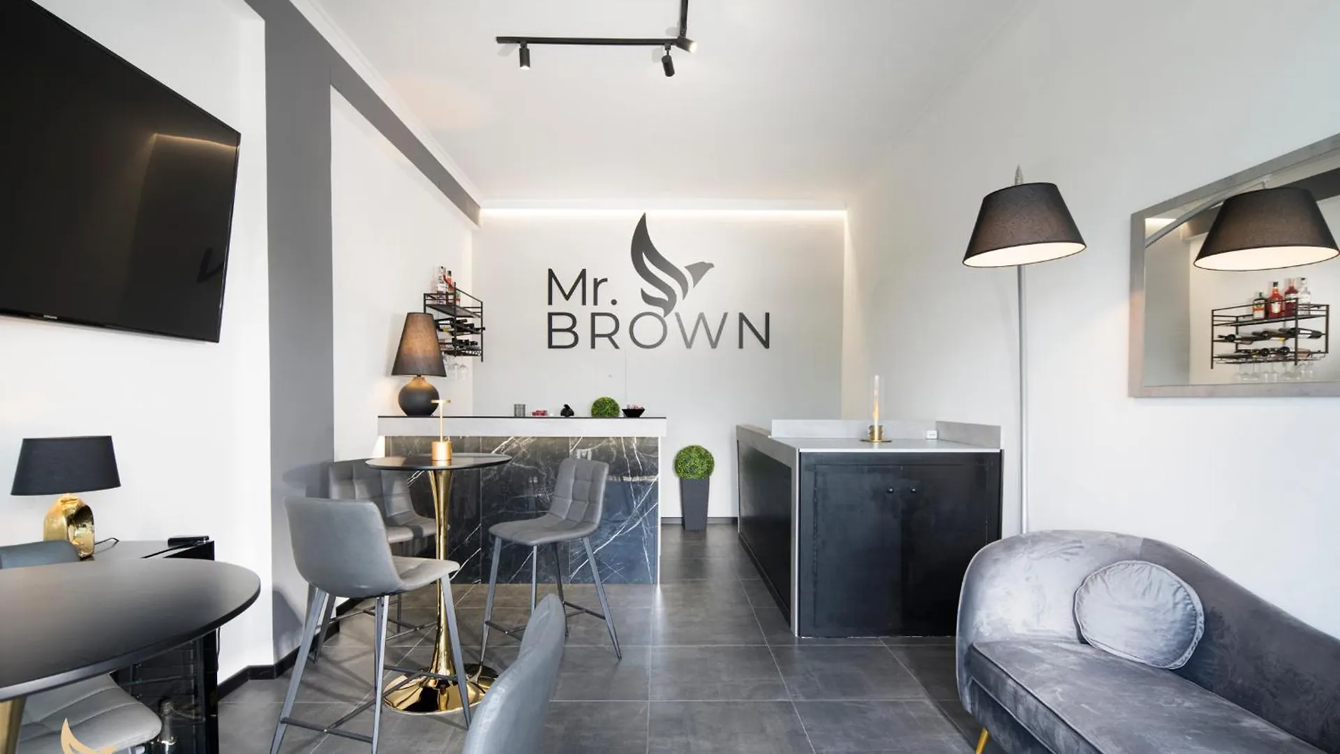Mr Brown Home And Suites Rome