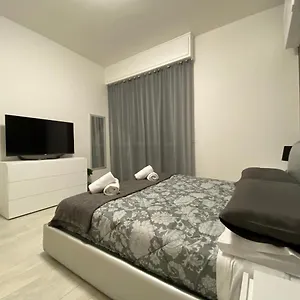 https://guest-house-kinga.it-tuscanyhotel.com