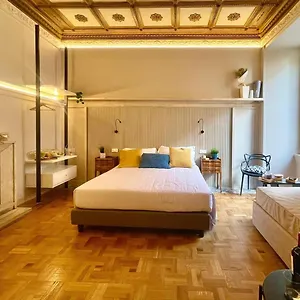 Z-archsuites Urbs Maison d'hôtes