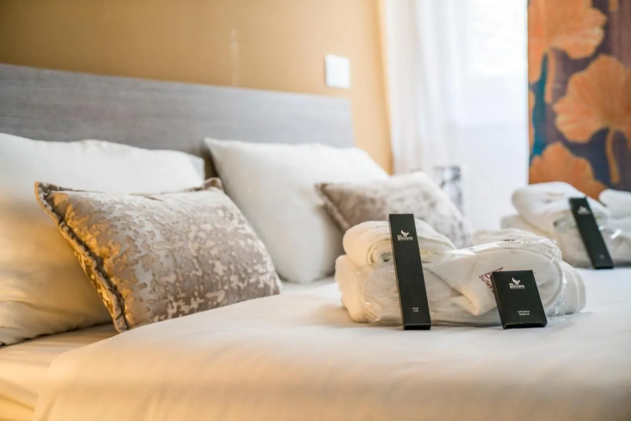 Mr Brown Home And Suites Rome