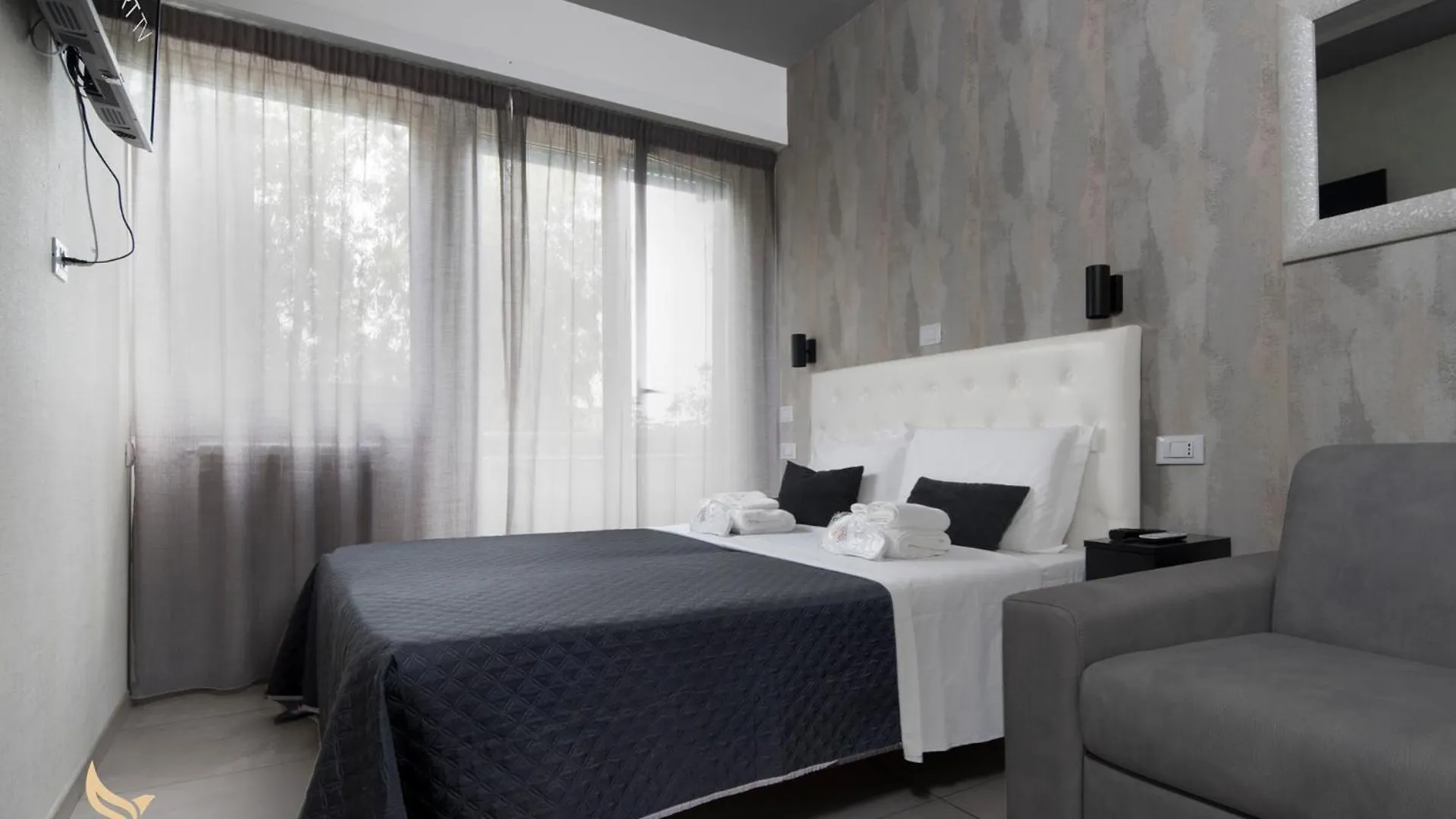 Mr Brown Home And Suites Rome Guest house