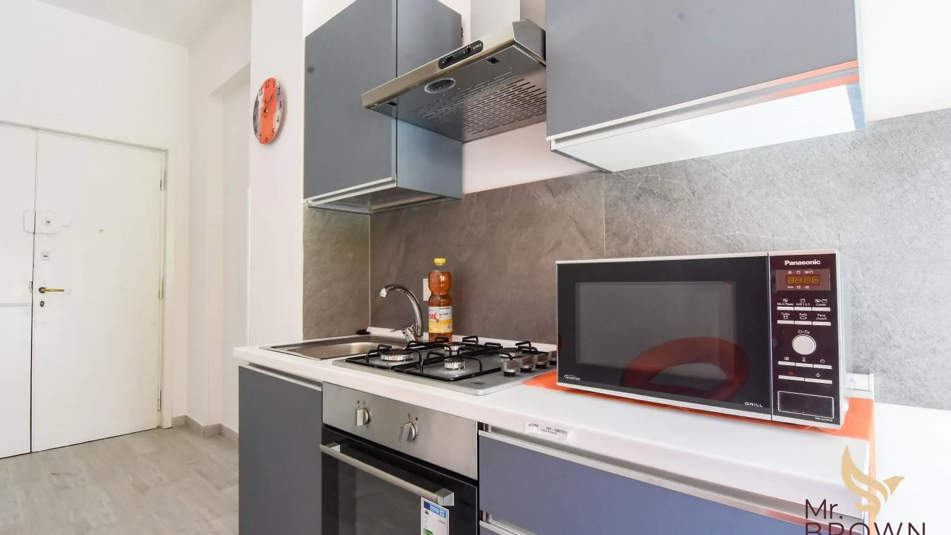 Mr Brown Home And Suites Roma