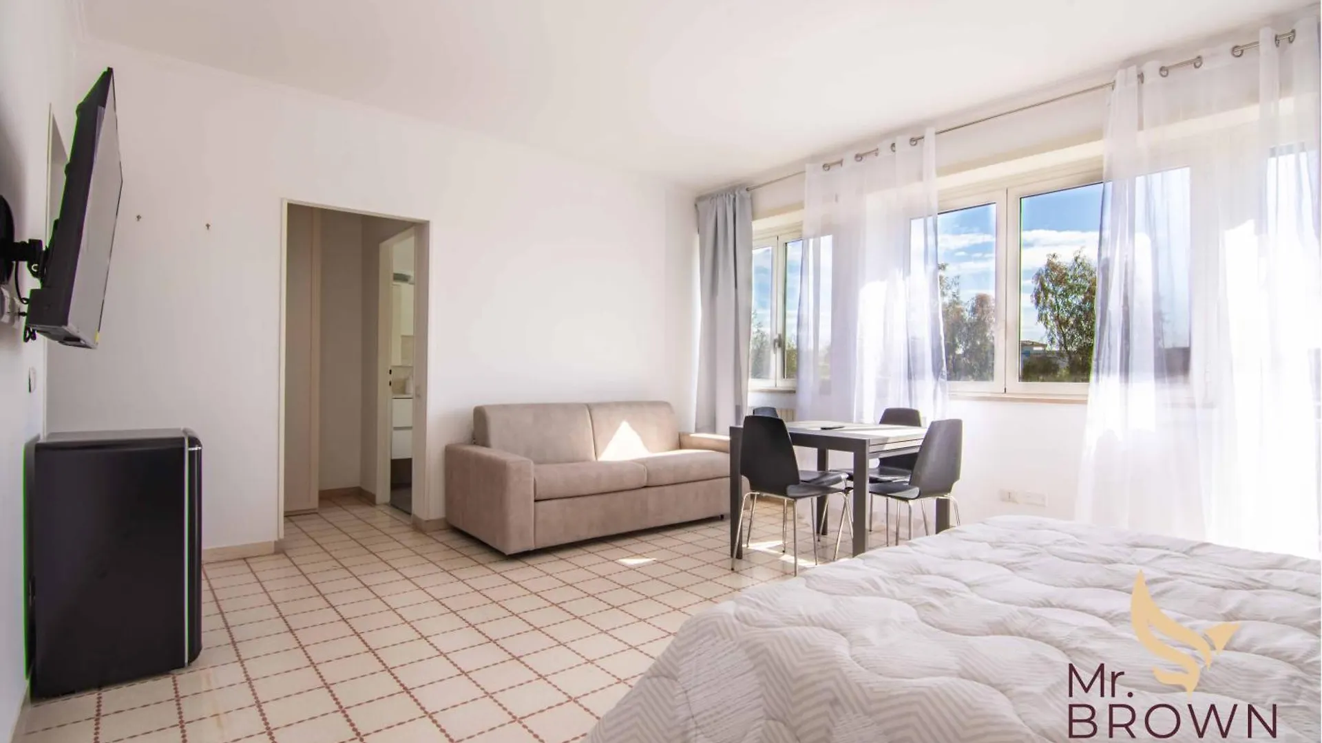 Mr Brown Home And Suites Roma Pensión
